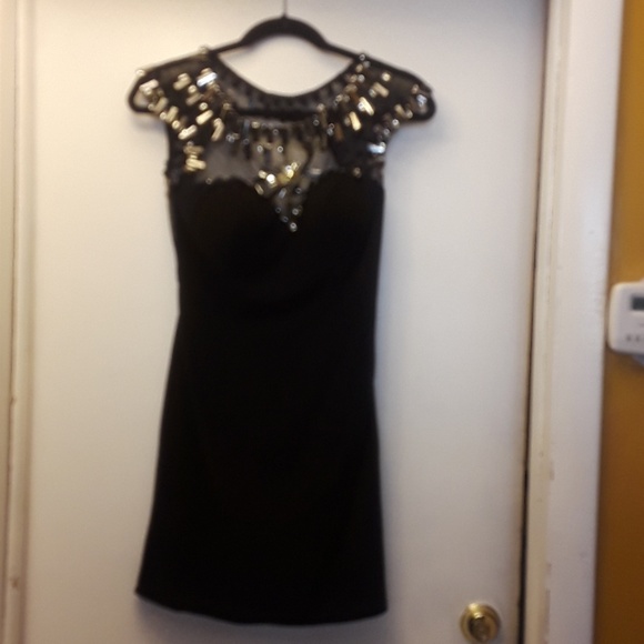 Dave & Johnny Dresses & Skirts - black dress